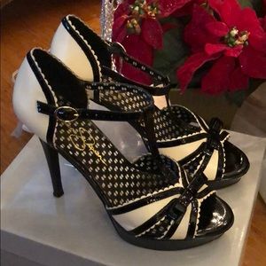 Coconut black silk kid patent